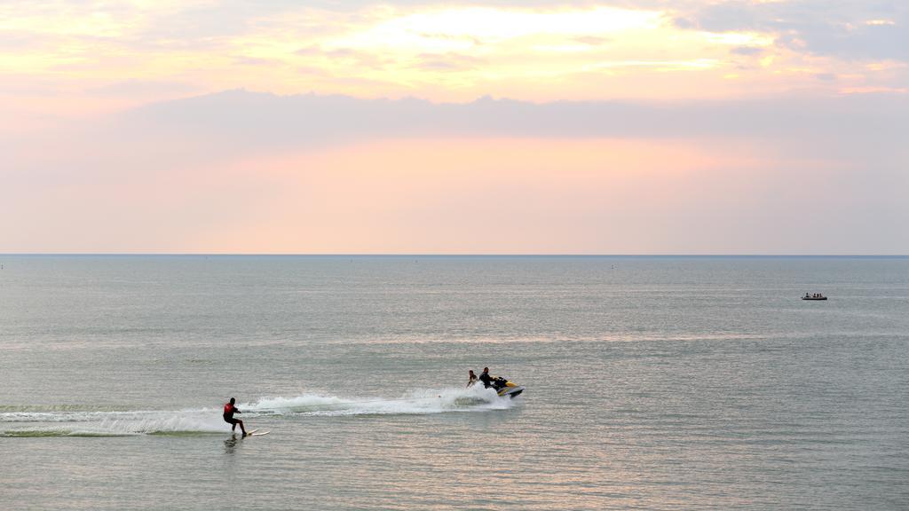 Beach-Dijkvilla Seaview Horizons มัคคุม ห้อง รูปภาพ