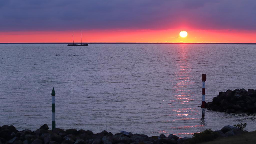 Beach-Dijkvilla Seaview Horizons มัคคุม ห้อง รูปภาพ