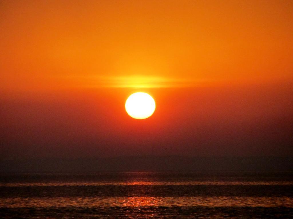 Beach-Dijkvilla Seaview Horizons มัคคุม ห้อง รูปภาพ